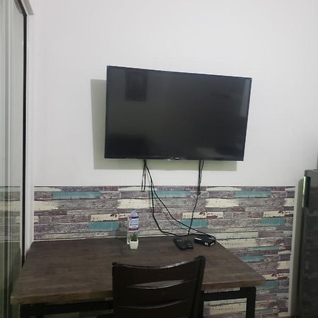Sutherland Tower Acqua Private Residences Mandaluyong Buitenkant foto