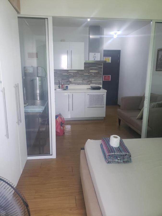 Sutherland Tower Acqua Private Residences Mandaluyong Buitenkant foto