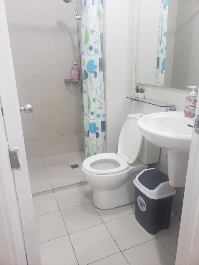 Sutherland Tower Acqua Private Residences Mandaluyong Buitenkant foto
